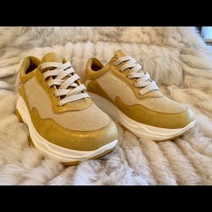 ✨Glitter Sneakers ✨